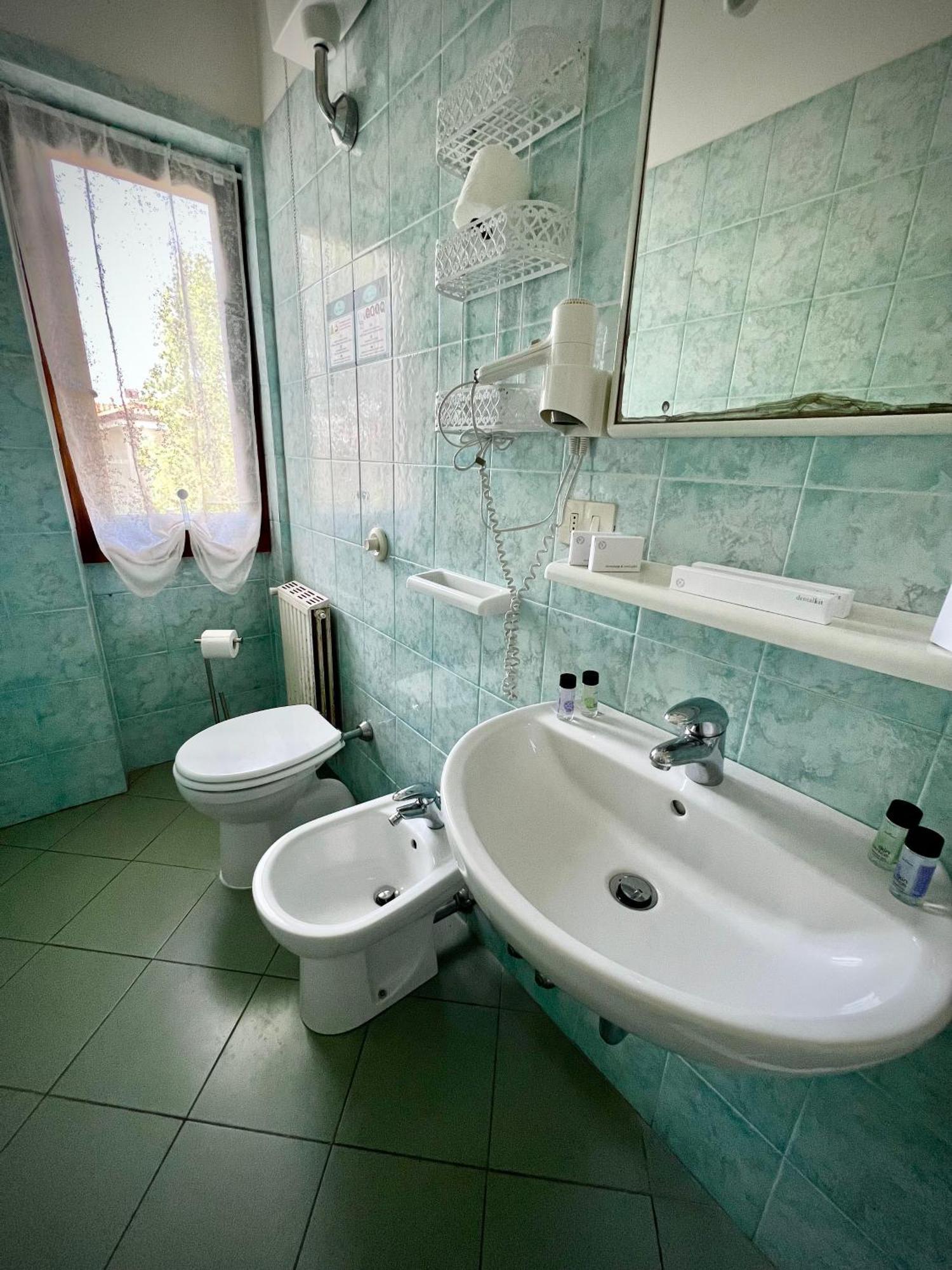 Bed&Breakfast Villa Lorena Forte dei Marmi Quarto foto